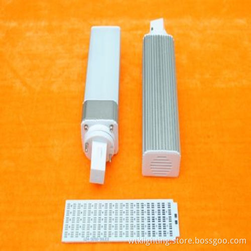 G24/E27 LED Plug Light with 5050 SMD and 8W Power
